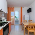 In With Sea View, Balcony, Air Conditioning, Wi-fi 4419-4 Appartamento *
