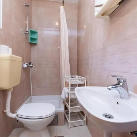 In With Sea View, Balcony, Air Conditioning, Wi-fi 4419-4